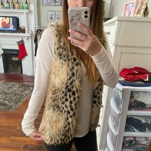 Faux Fur Leopard Vest